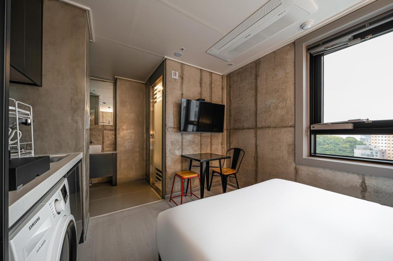 Urbanstay Boutique Nampo Biff Busan Buitenkant foto