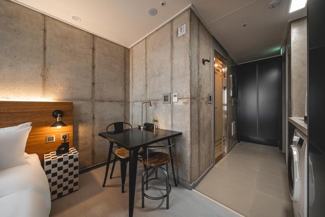 Urbanstay Boutique Nampo Biff Busan Buitenkant foto